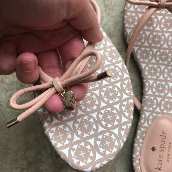 Kate Spade sandals - Picture 4 of 6